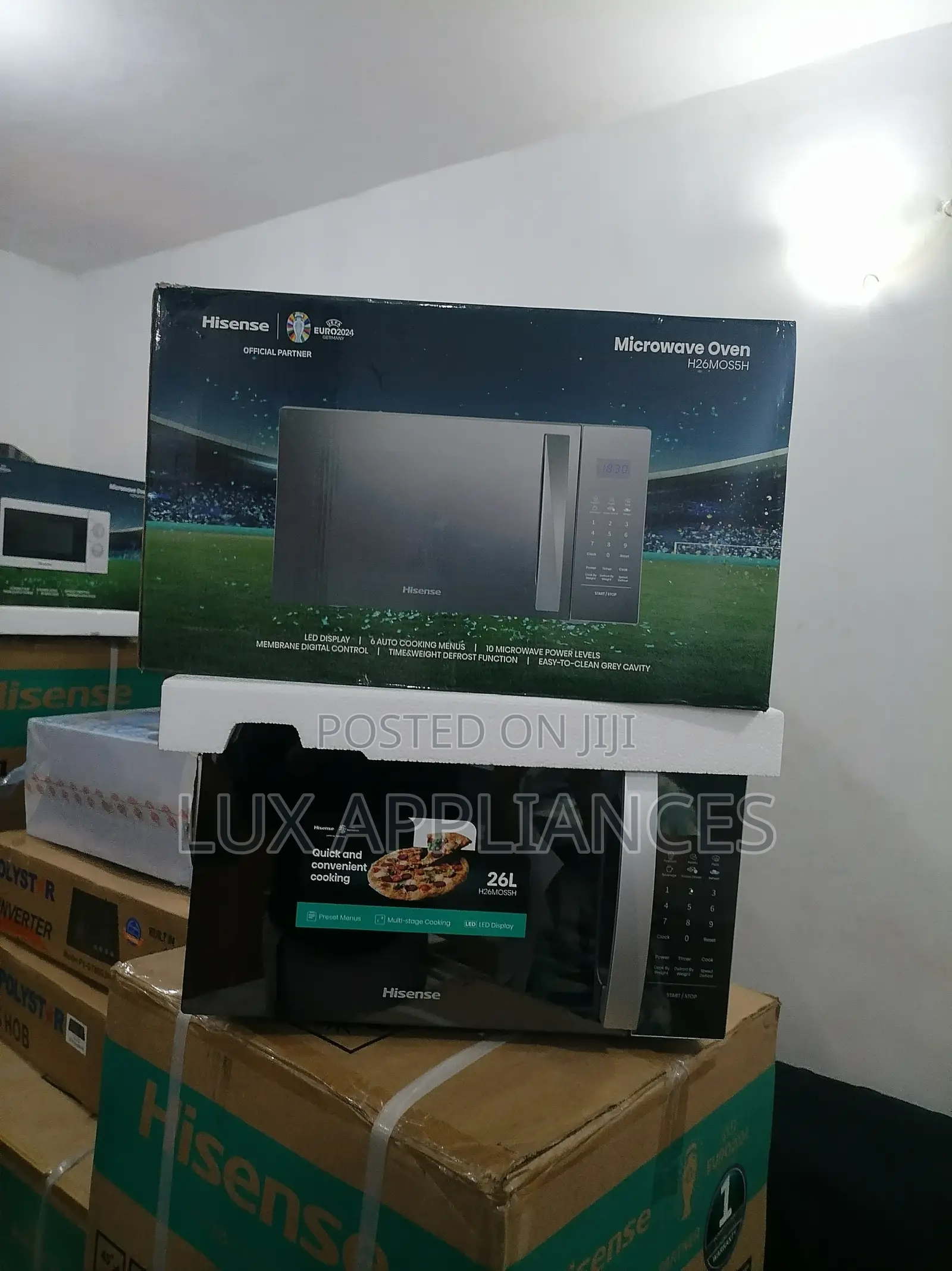 Standard 26 Litres Hisense Microwave