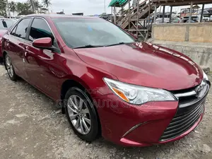 Toyota Camry 2015 Red