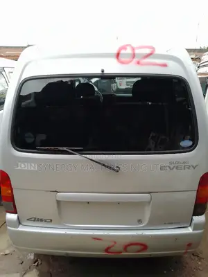 Suzuki Every 2010 Silver