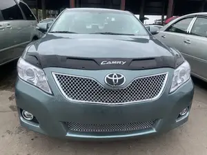 Toyota Camry LE 4dr Sedan (2.4L 4cyl 5A) 2009 Green