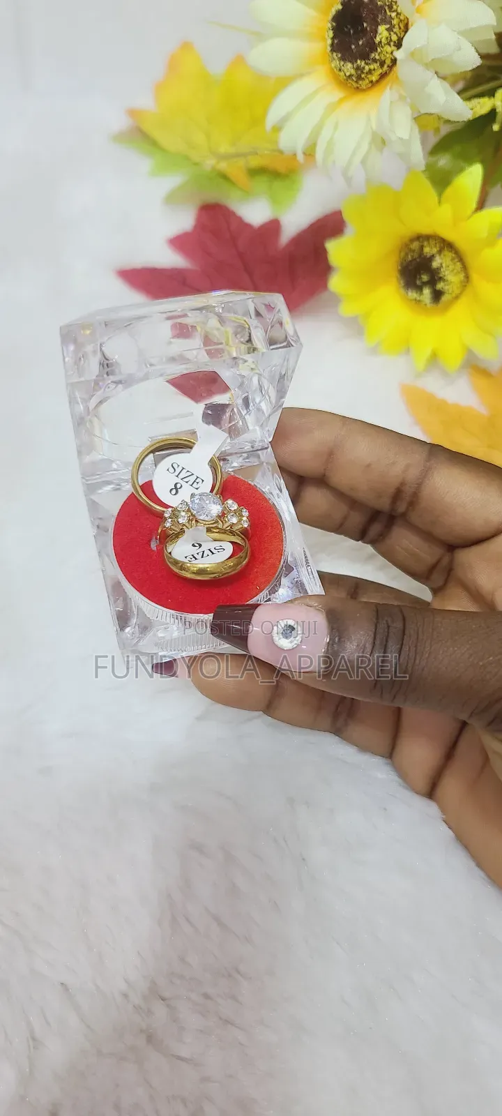 Gold Wedding Ring Set
