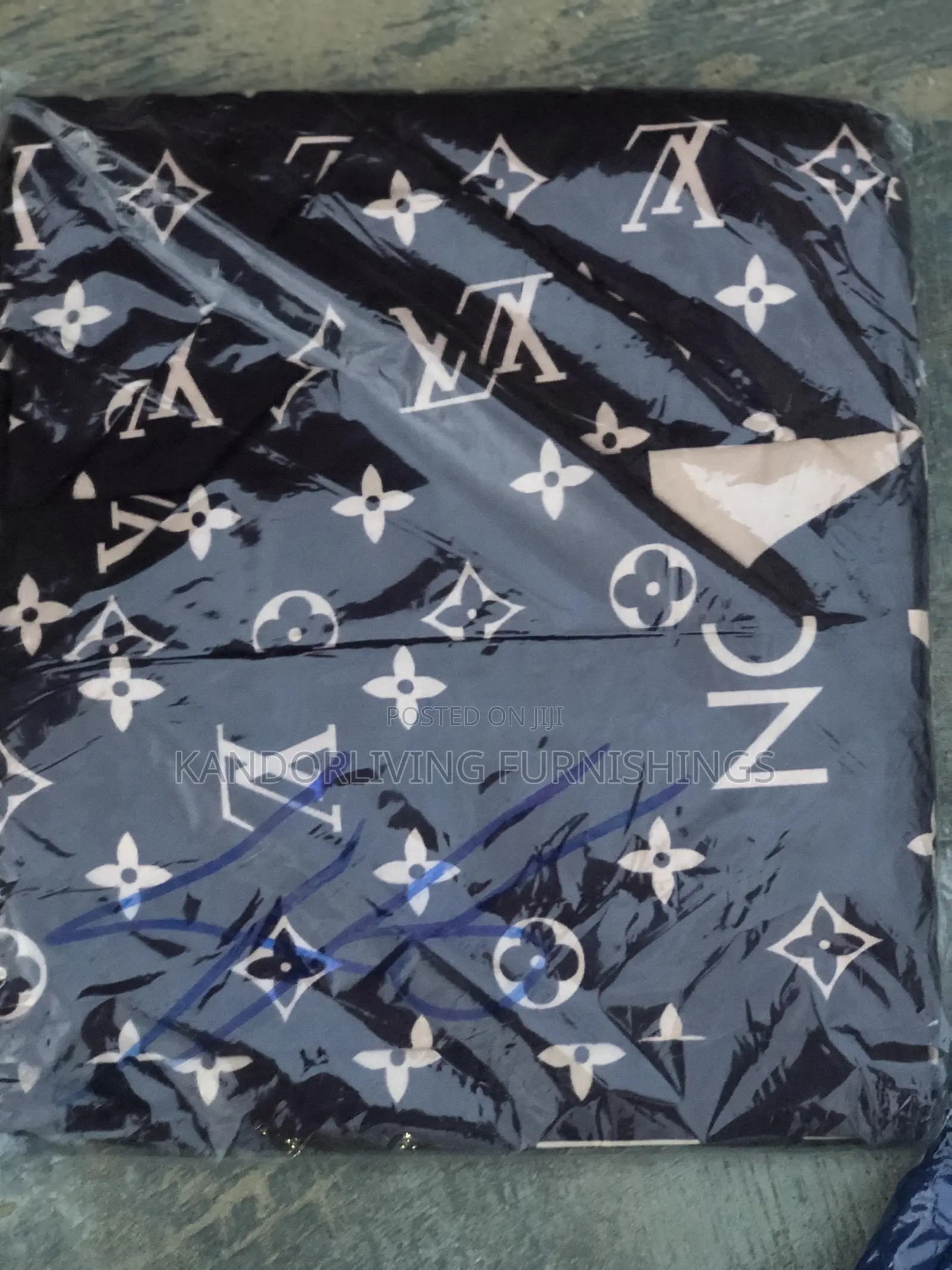 Bed Sheets 4.5 by 6