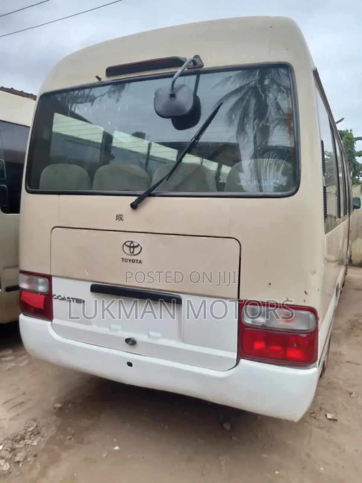 Toyota Coaster 2015 Brown