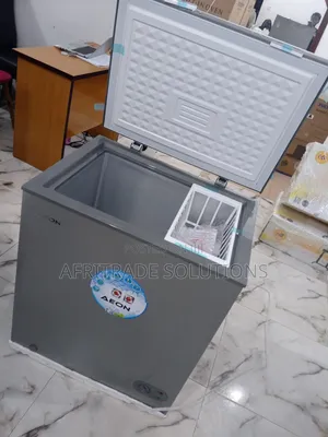 Aeon 150 Litre Capacity User-friendly Freezer