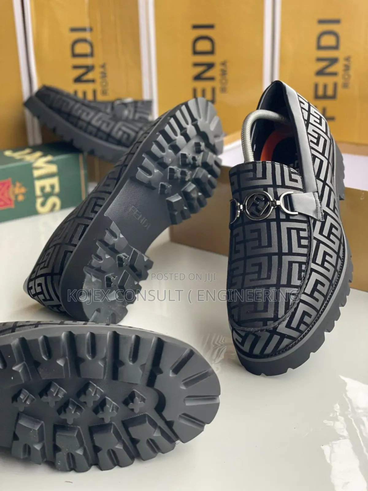 Luxury Fendi Roma Dope Shoe