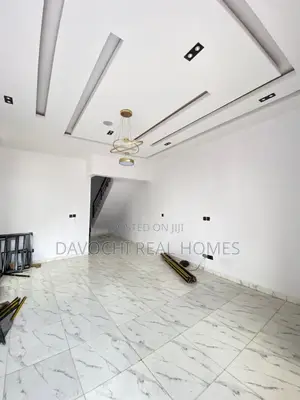 4bdrm Duplex in Ikota for sale