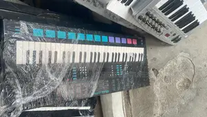 Quality Uk Used Yamaha Keyboard PSS-780