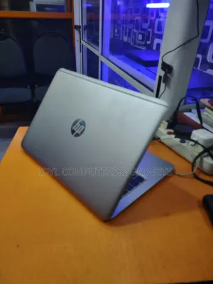 Laptop HP EliteBook 1040 G3 16GB Intel Core I7 SSD 256GB