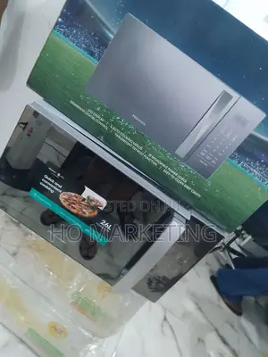 The Hisense 26L Microwave Oven -H26mos5h