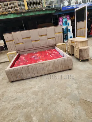 Quality 6by6 Complete Set of Upholstery Padded Bed