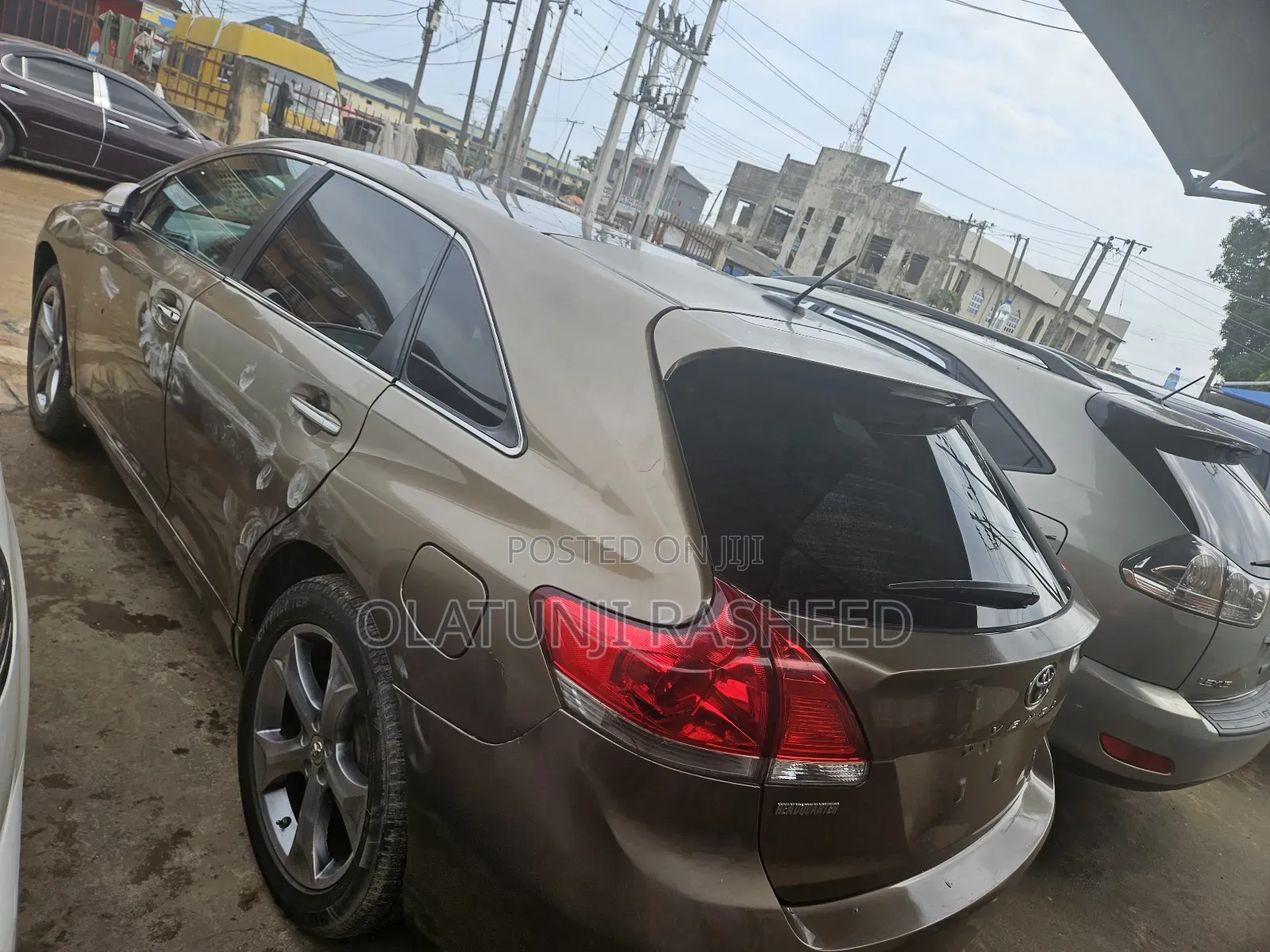 Toyota Venza V6 2012 Brown