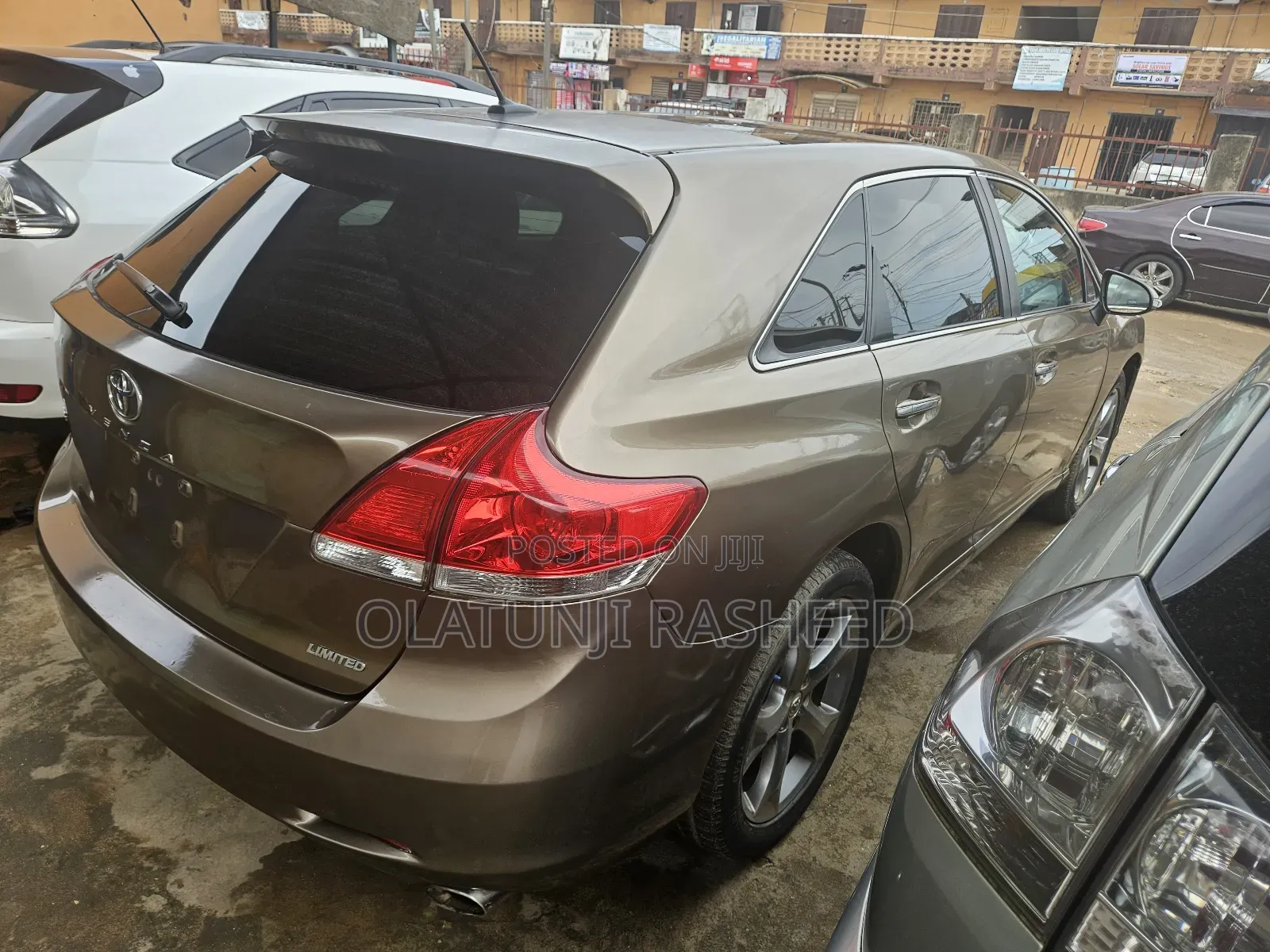 Toyota Venza V6 2012 Brown