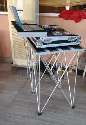 Professional Dj-Stand