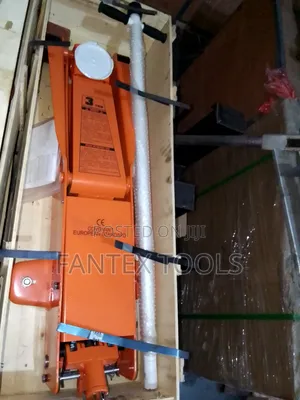 Floor Jack 3 Ton Long.