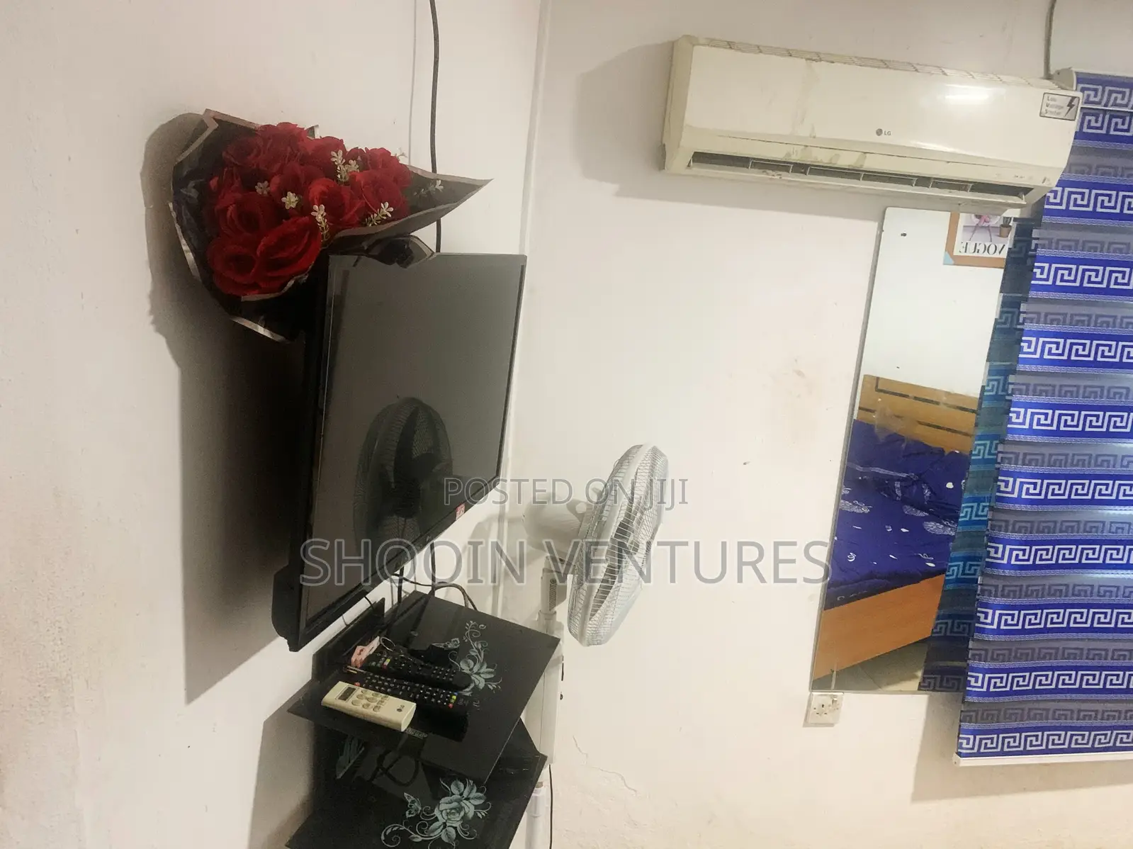 A Room Selfcontain