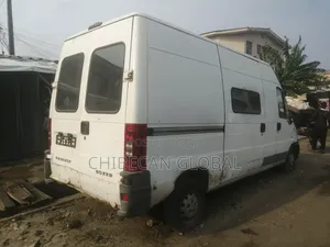 Peugeot Boxer 2005 White