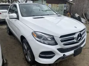 Mercedes-Benz GLE-Class GLE 350 2018 White