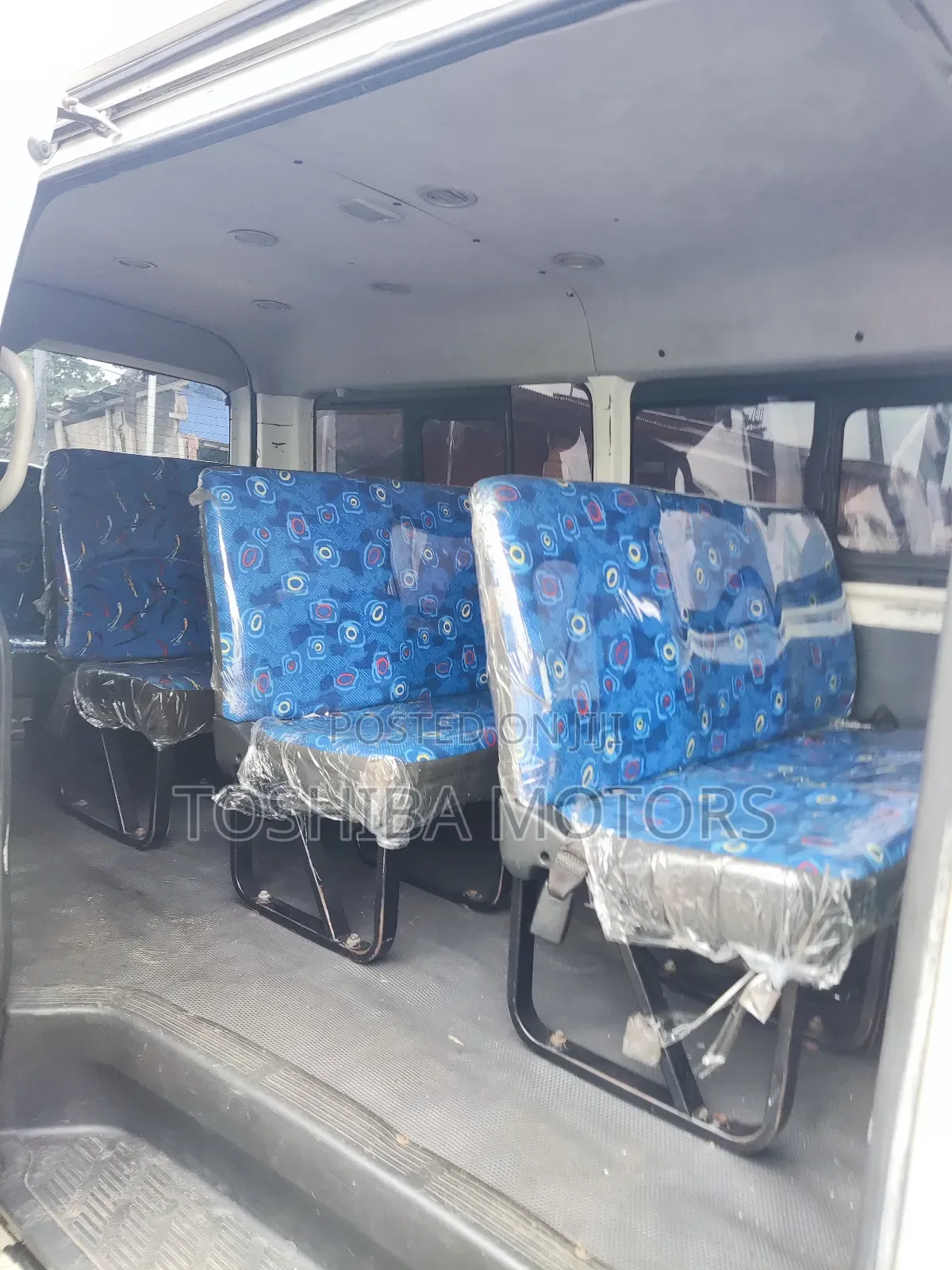 Toyota HiAce 2012 White