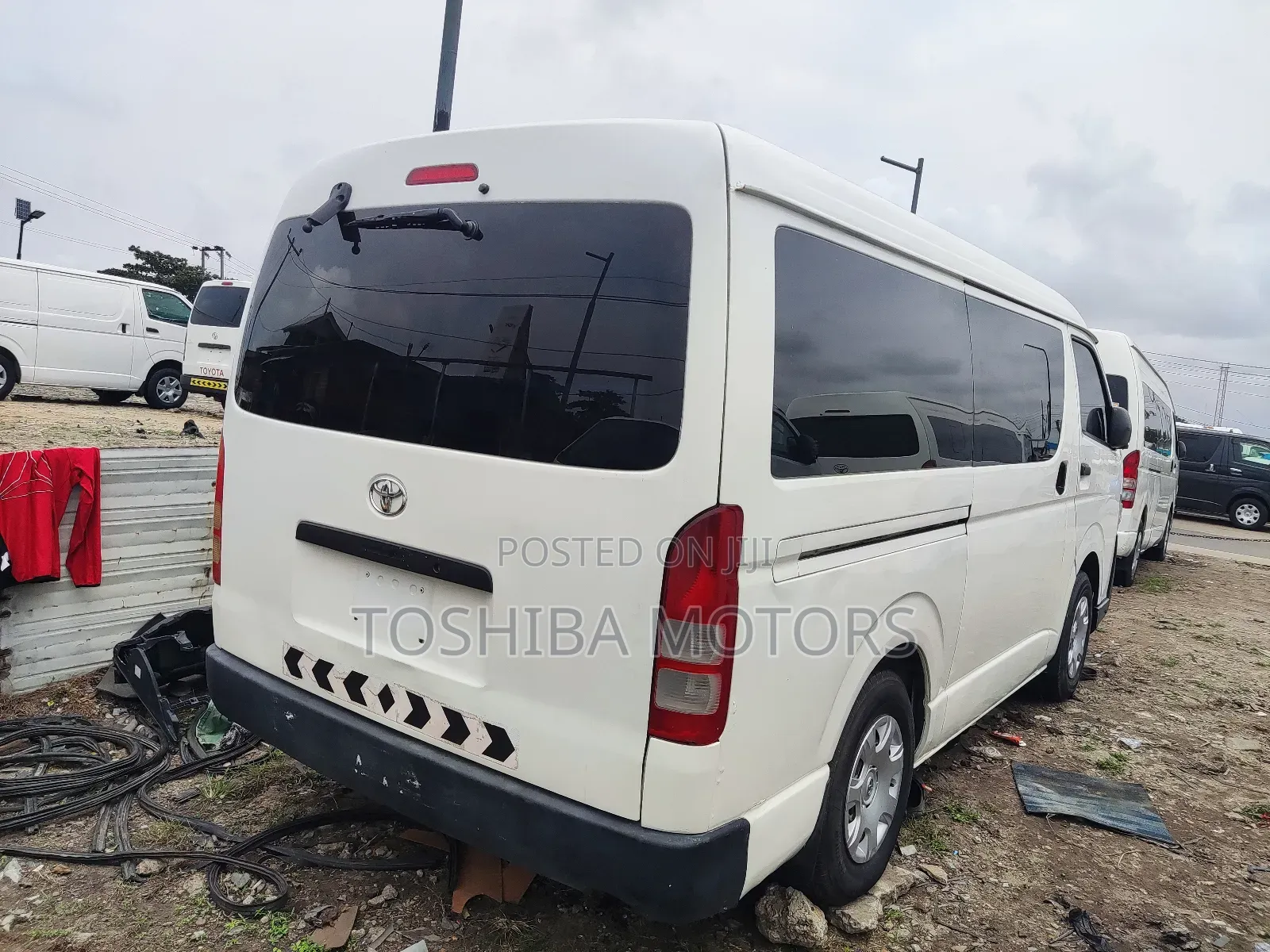 Toyota HiAce 2012 White