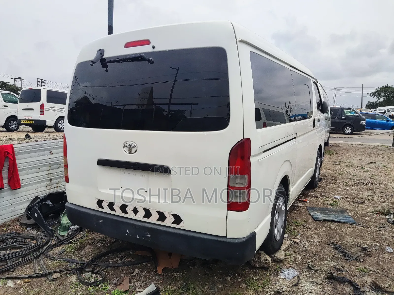 Toyota HiAce 2012 White