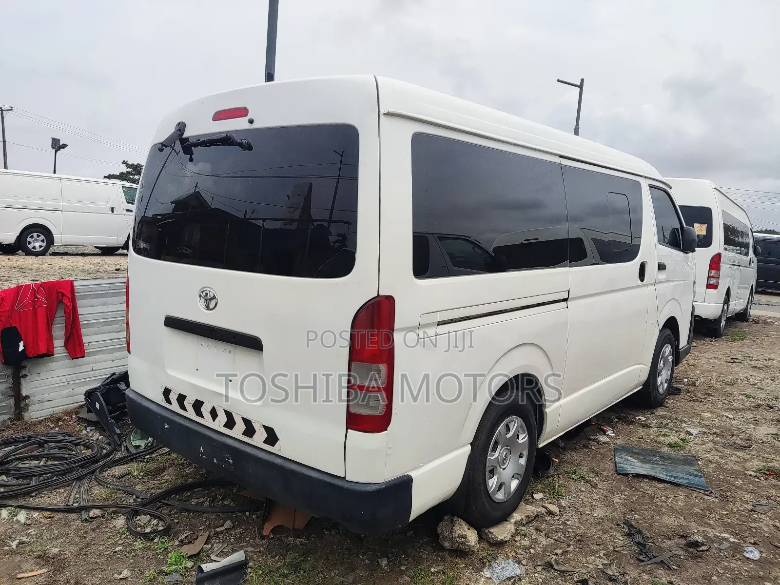 Toyota HiAce 2012 White