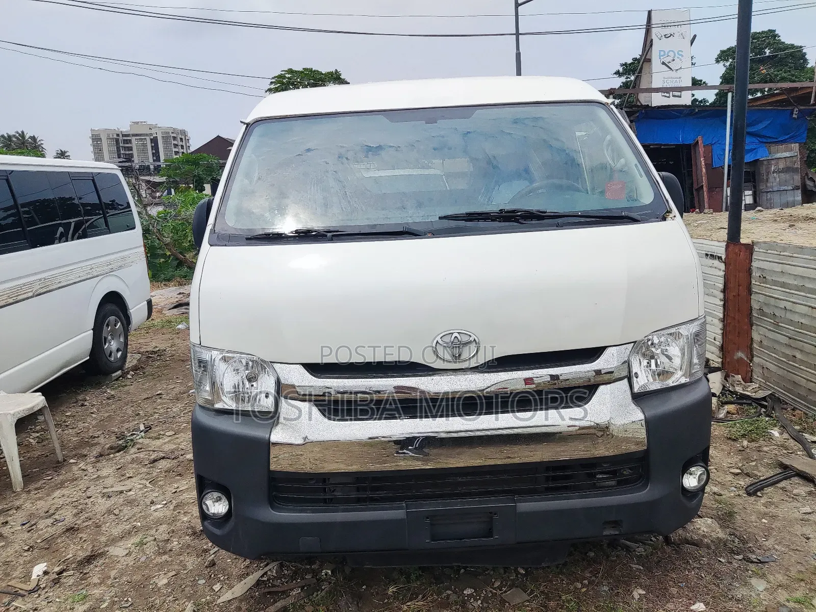Toyota HiAce 2012 White