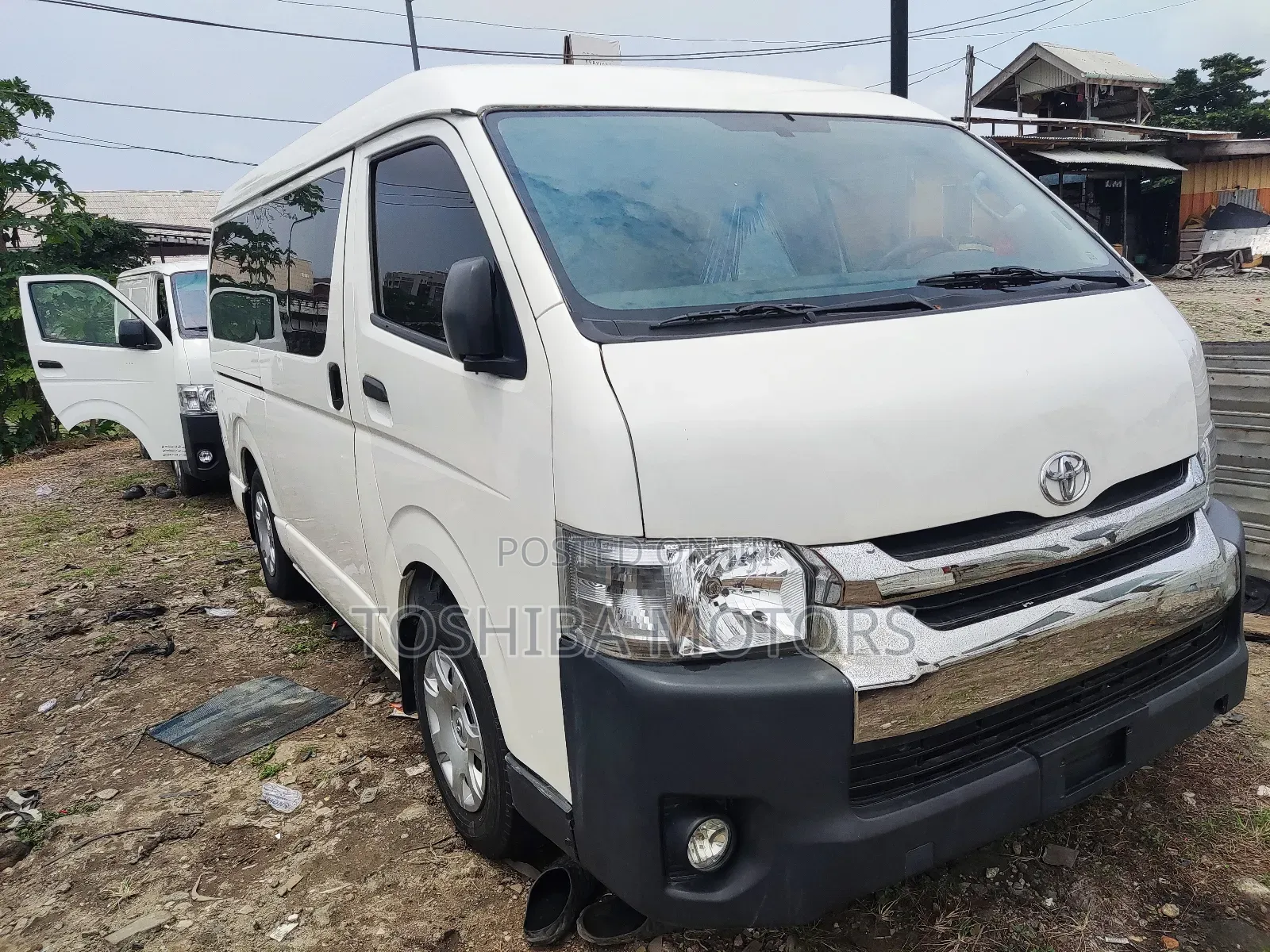 Toyota HiAce 2012 White