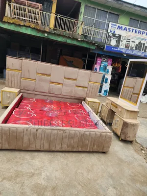 Quality 6by6 Complete Set of Upholstery Padded Bed