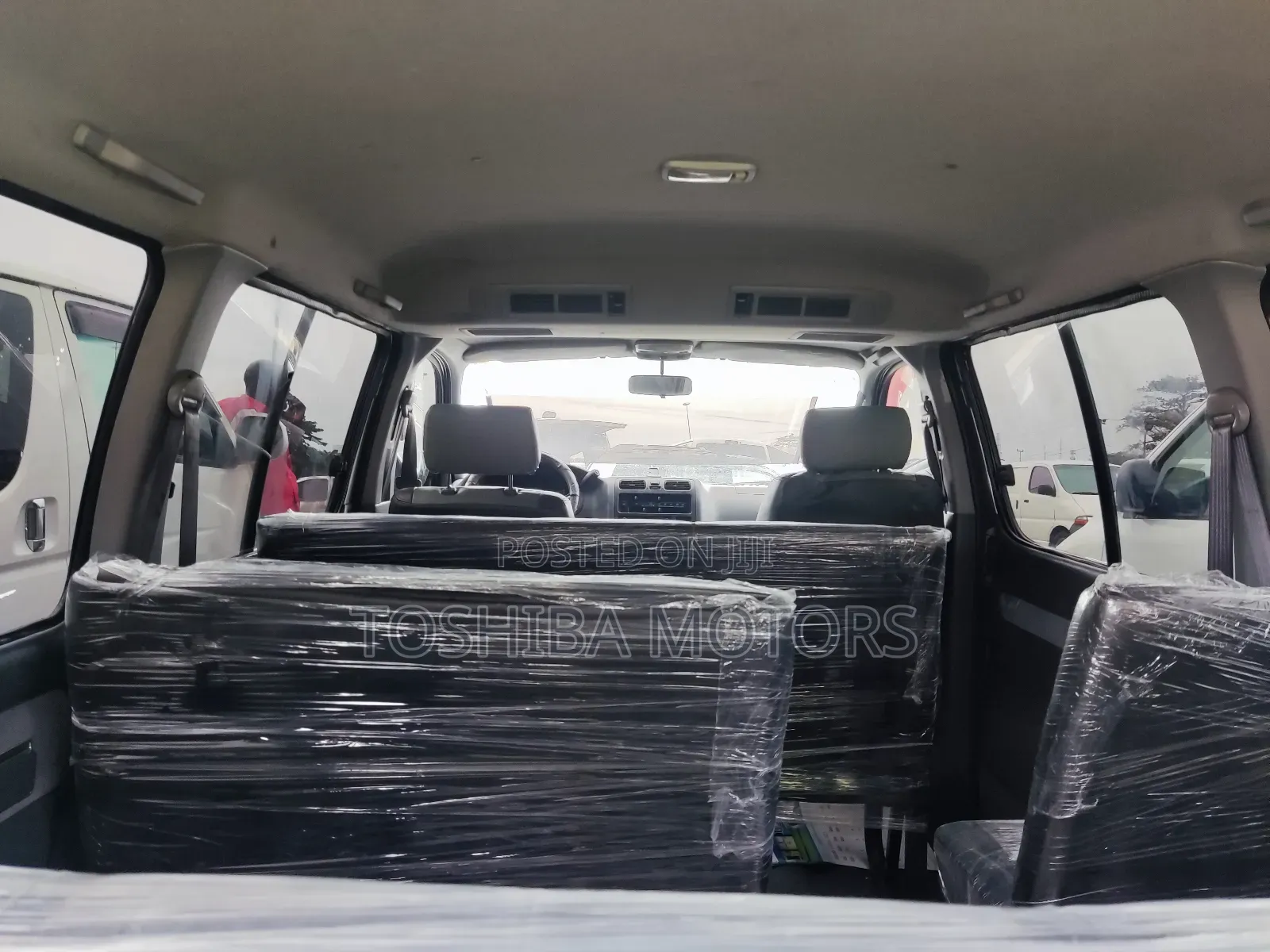 Toyota HiAce 2004 Silver