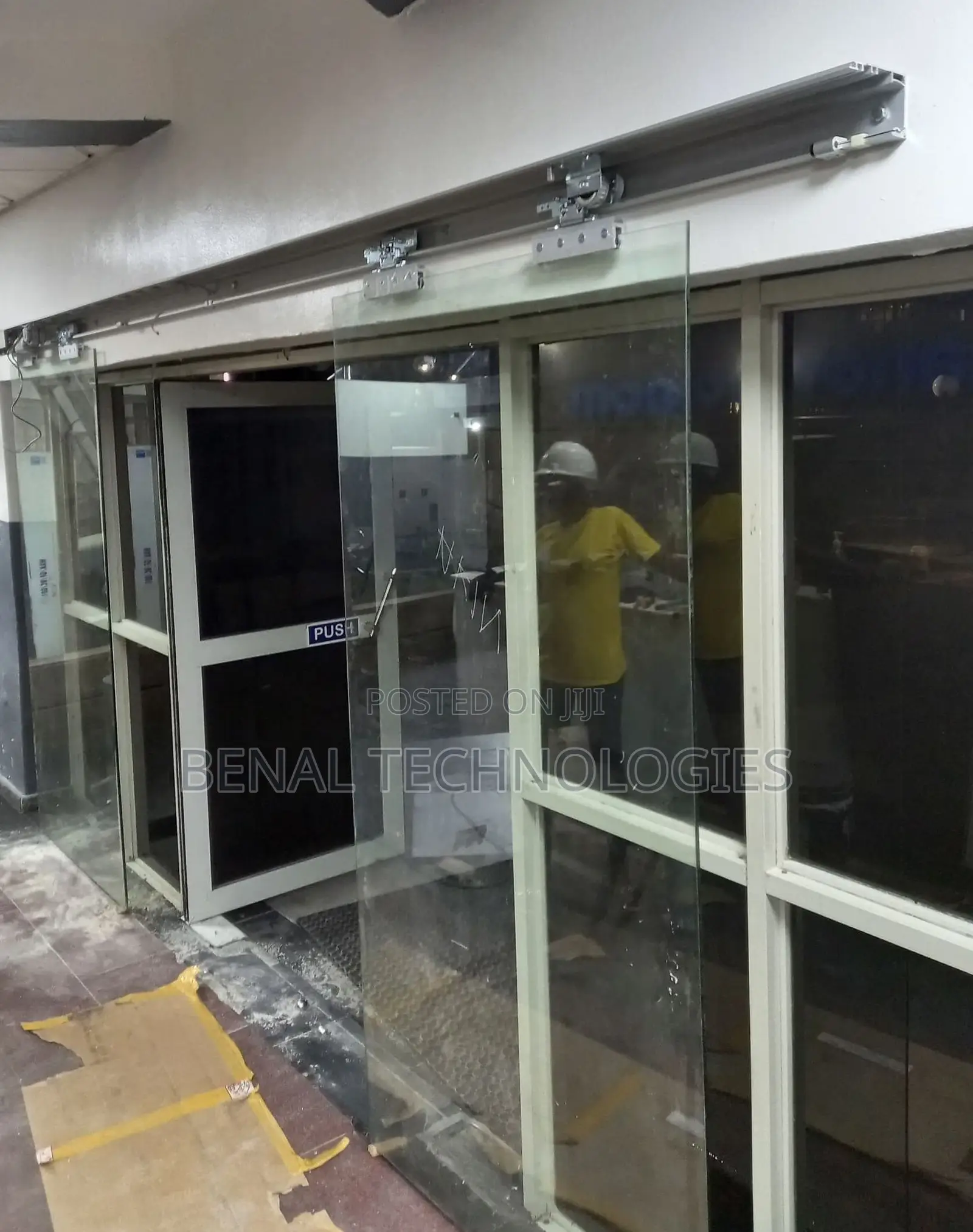 Automatic Sliding Door Sensor Adjustment Service