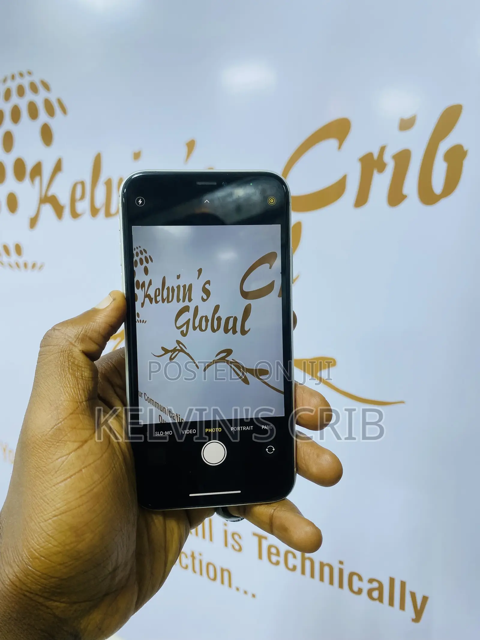 Apple iPhone XR 64 GB White