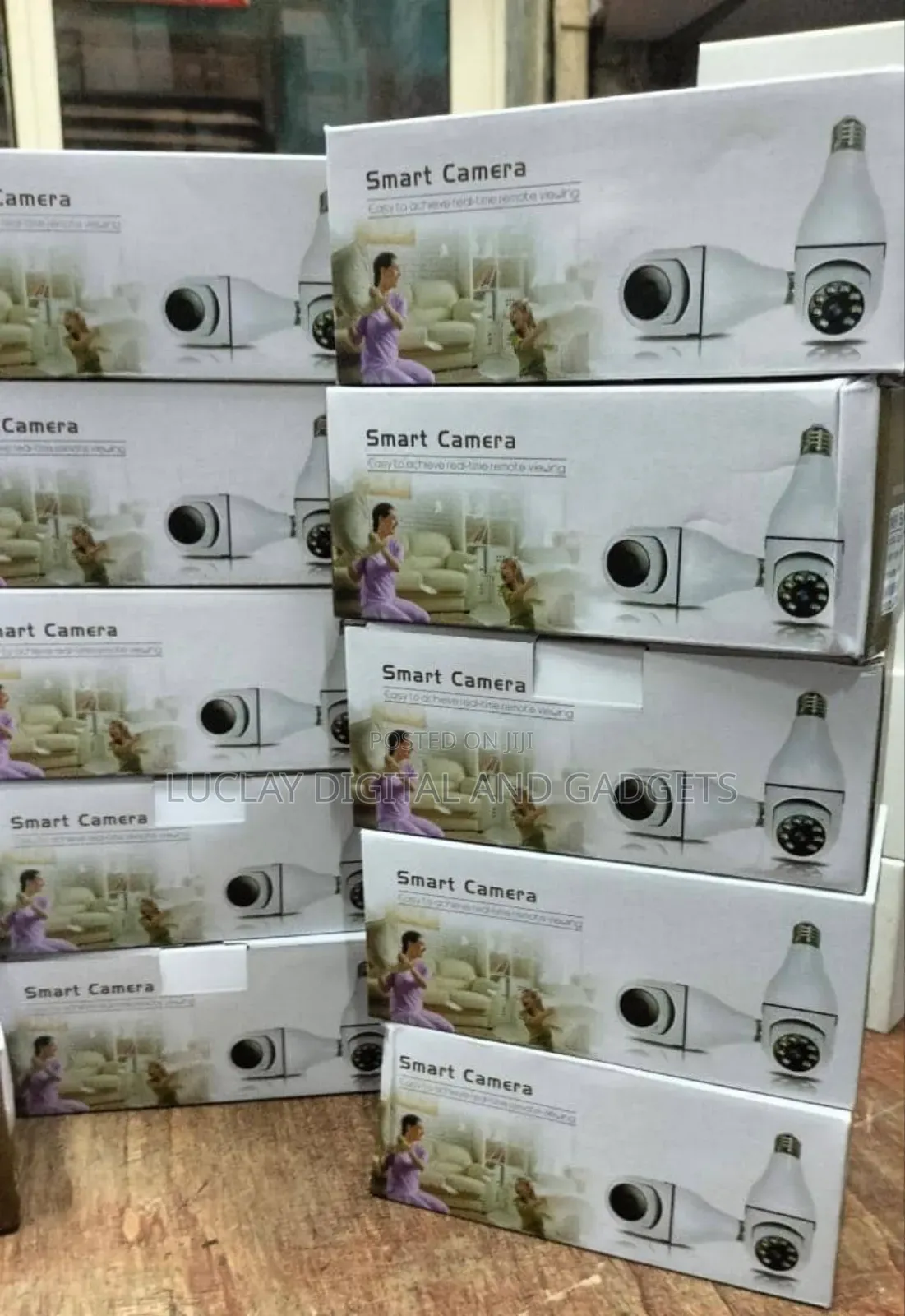 Smart Bulb Camera