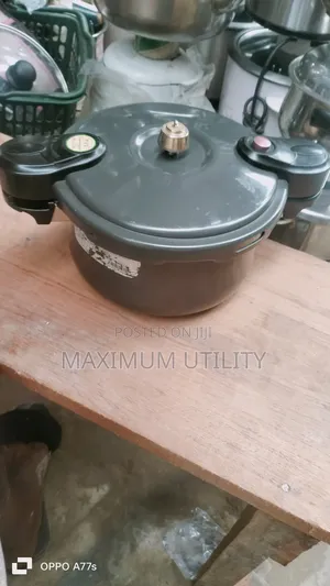 3ltrs Non Stick and Stainless Pressure Pot