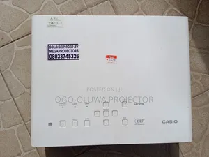 Very Bright and Long Lasting Projector