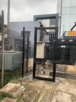 Wire Mesh 2x4 Black Colour