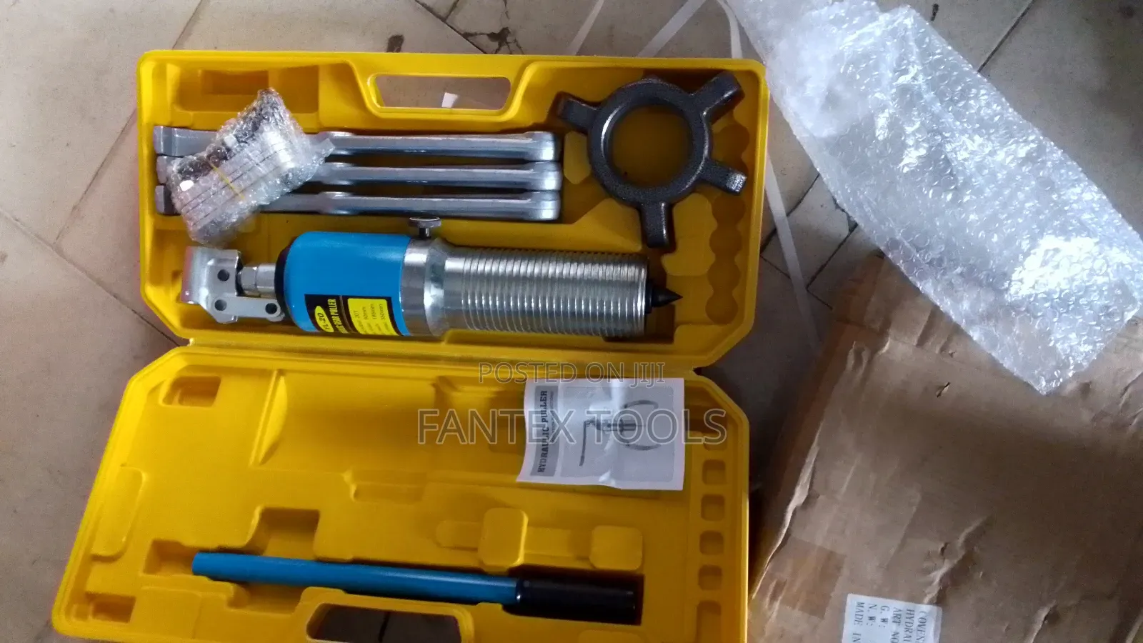 Hydraulic Puller Set 20 Ton.