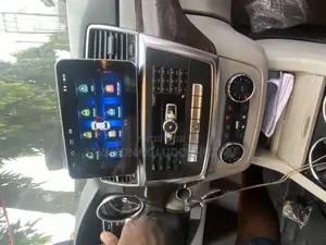 Mercedes Benz 2015 ML 350 4matic Android Screen