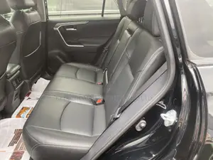 Toyota RAV4 XLE AWD 2020 Black