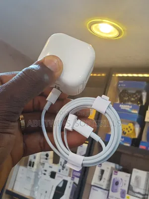 Origina iPhone 15 Pro Max C-C Charger