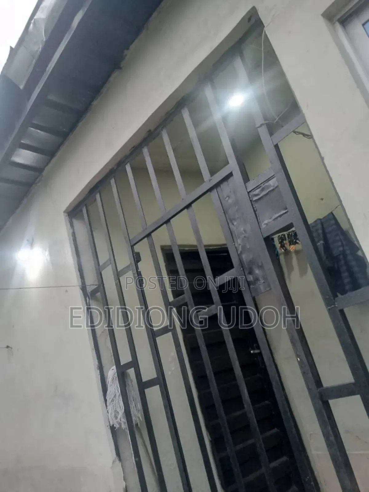 2bdrm Block of Flats in Ekom Iman / Abak for sale