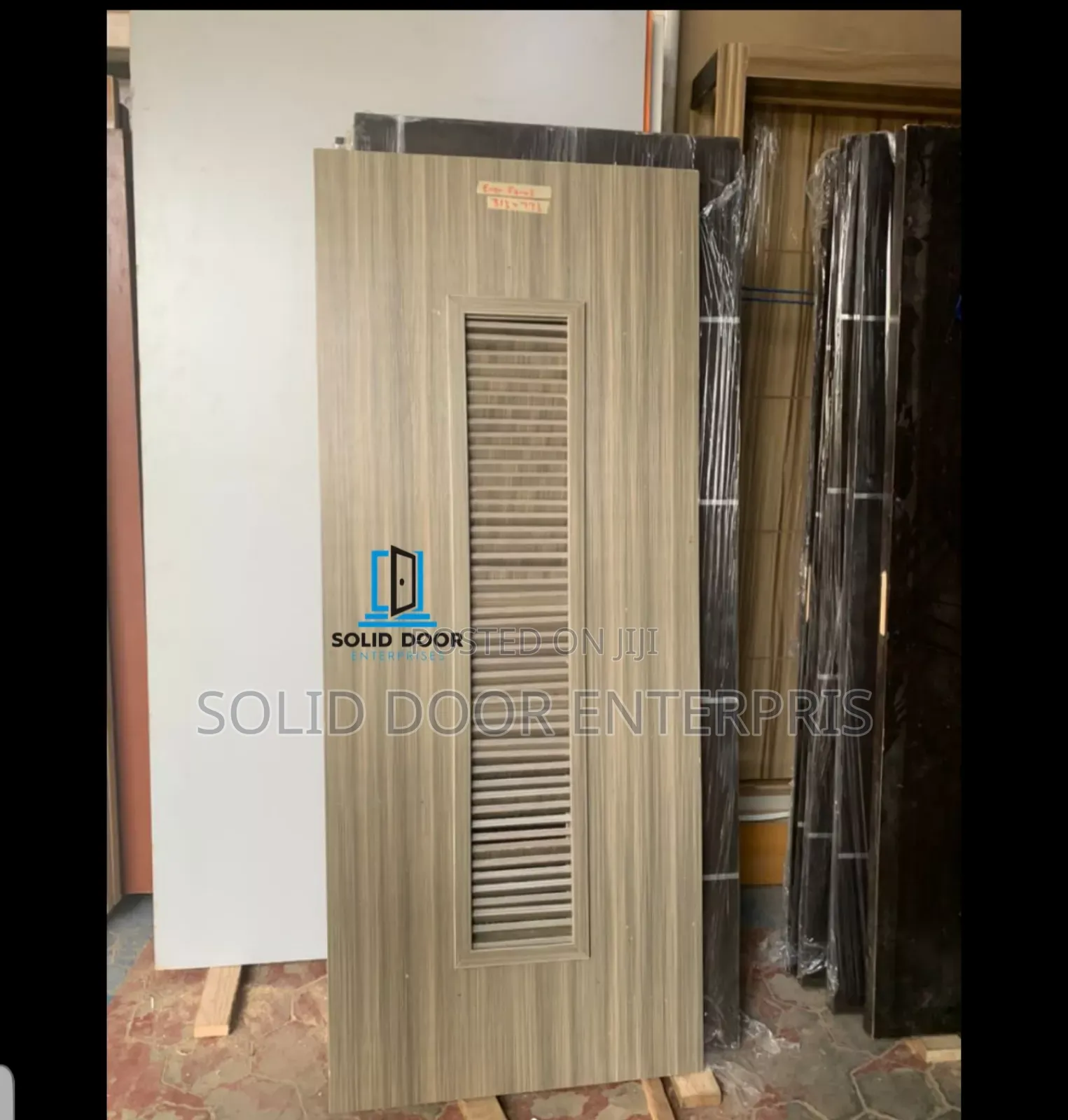 A High Quality Vent Door
