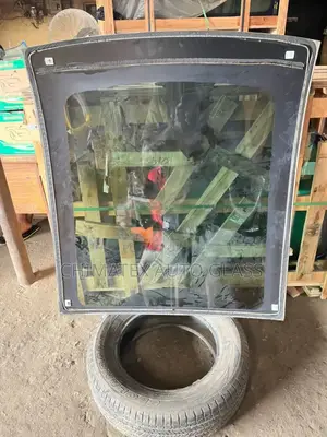 Nissan Qashqai 2010 Pano Roof Glass Available
