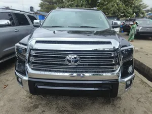 Toyota Sequoia 2015 Black