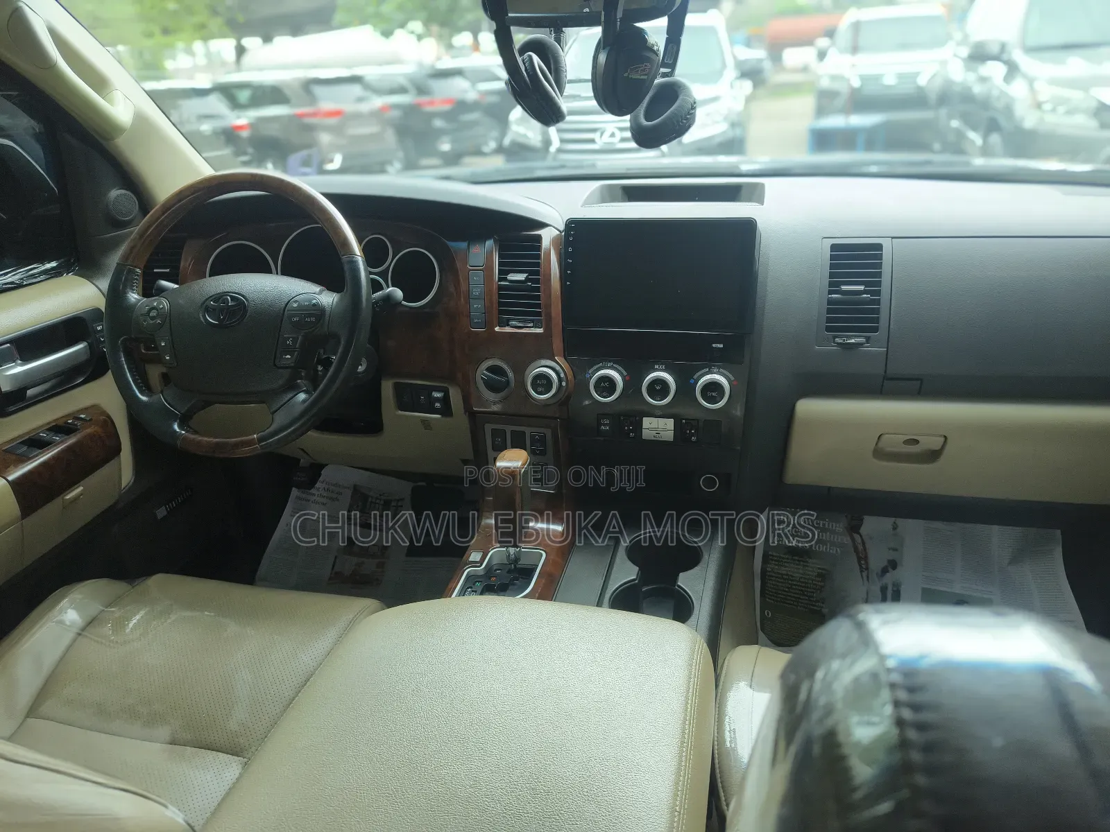Toyota Sequoia 2015 Black