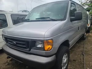Ford E250 2006 Grey