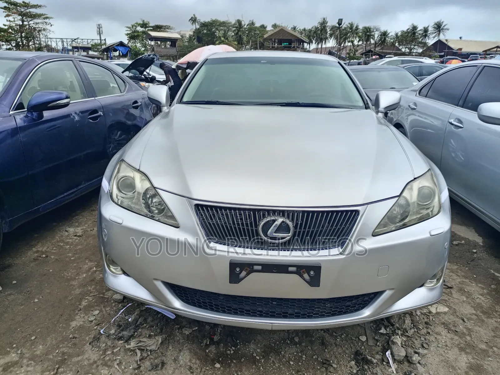 Lexus IS 2010 Silver