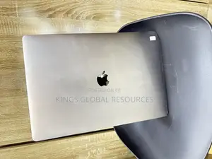 Laptop Apple MacBook Pro 2016 16GB Intel Core i7 SSD 256GB