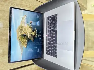 Laptop Apple MacBook Pro 2016 16GB Intel Core i7 SSD 256GB