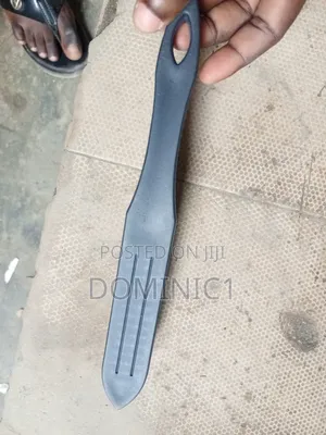 Plastic Iron Brush