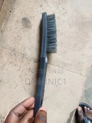 Plastic Iron Brush